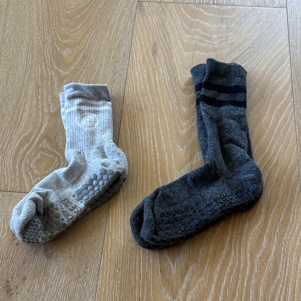 Set of 2 EUC Pure Barre Sticky Socks Sz M